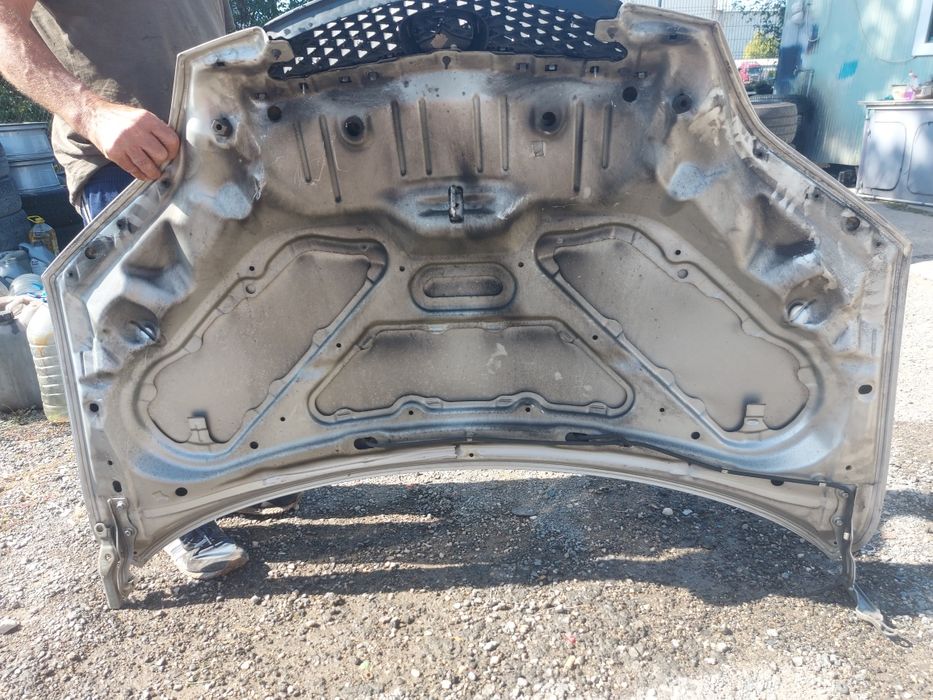 Оригинален преден Капак за Мазда 2 до 2008г