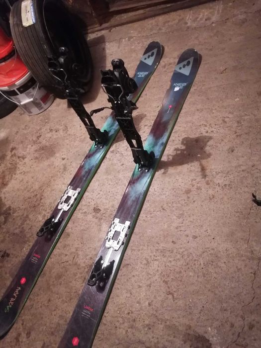 Schi tura + freeride, partie de la  150 lei