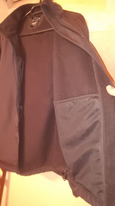 Vând jachetă bărbați