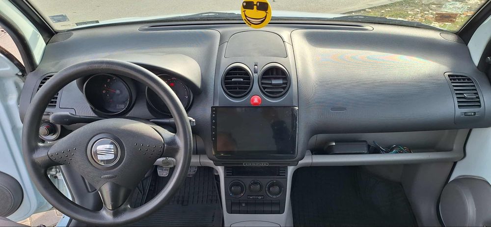 Продавам SEAT AROSA 1.0 бензин 2001г(КЛИМАТИК)Цена 1500лв