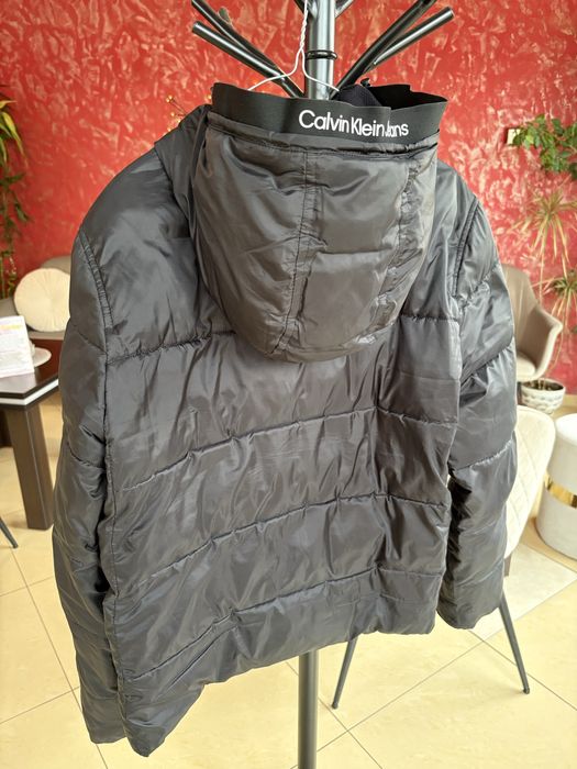 Зимно яке неразличимо от ново