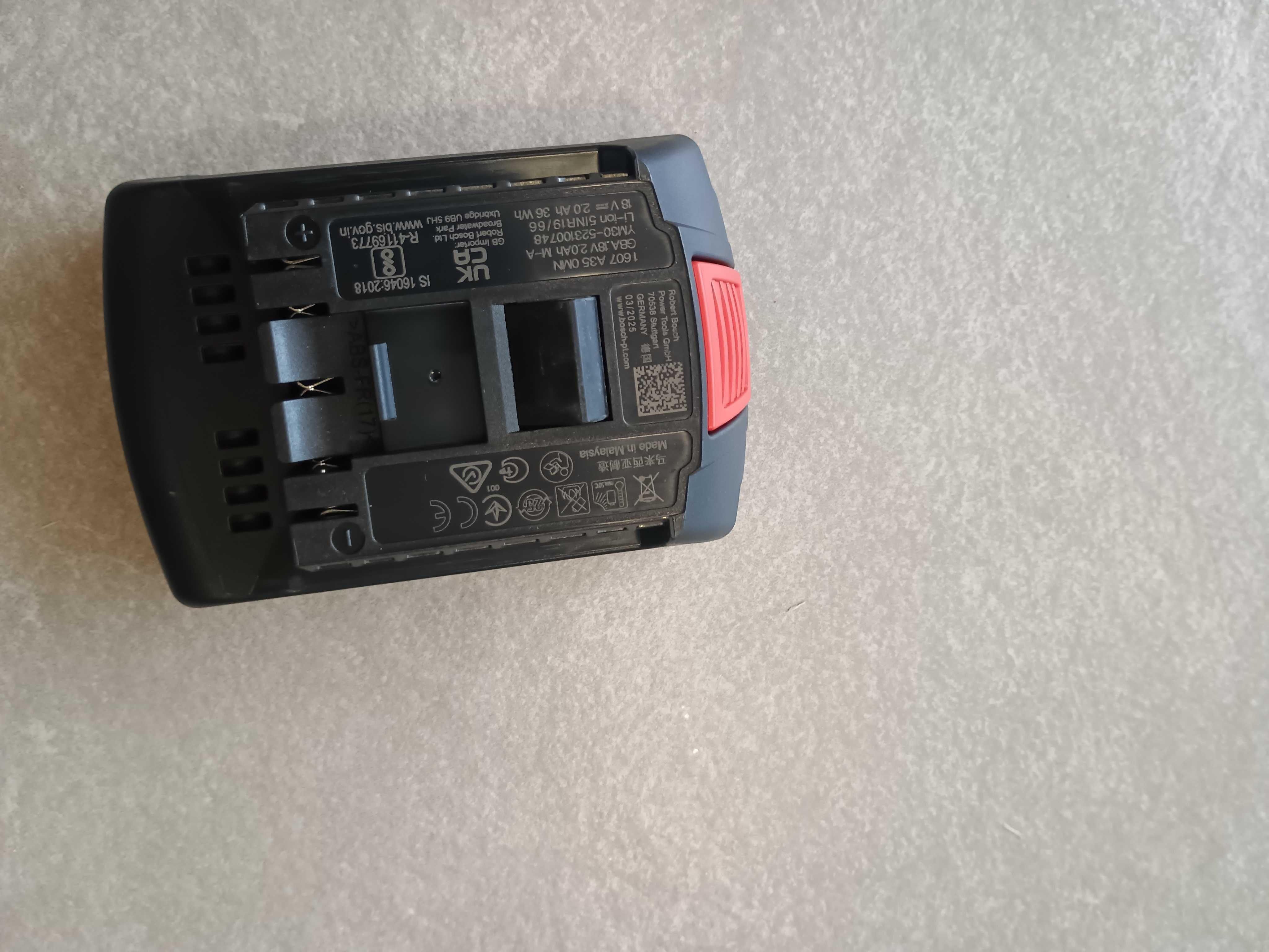 Винтоверт Bosch GSB V50 18