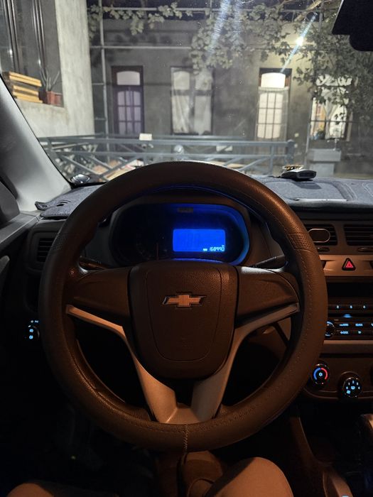 Белий cobalt 4-pozitsiya