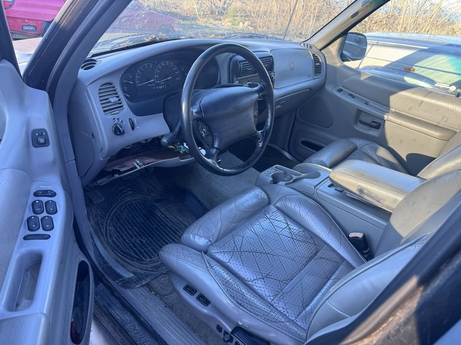 Ford Explorer 4.0i v6 155hp 1997г На Части