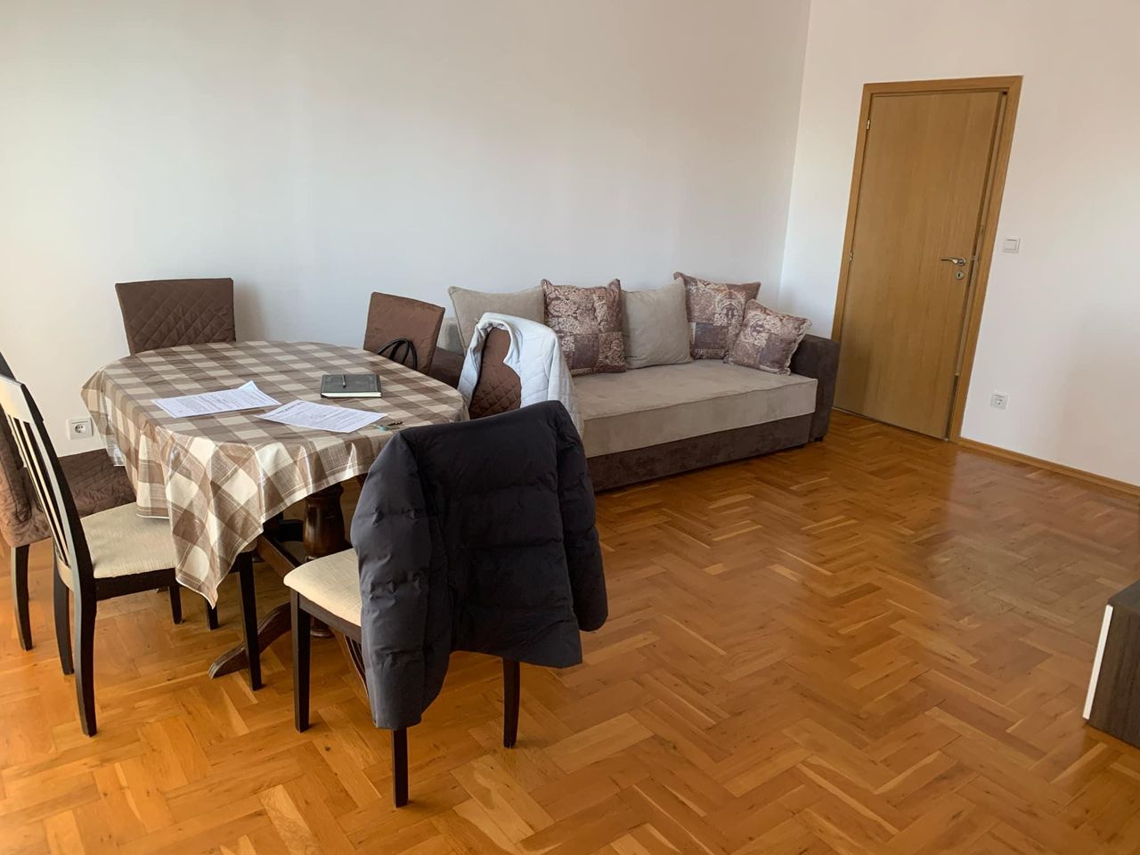 Дава се под наем Тристаен апартамент в София, Редута - 100 кв.м за 650 € - Снимка #9