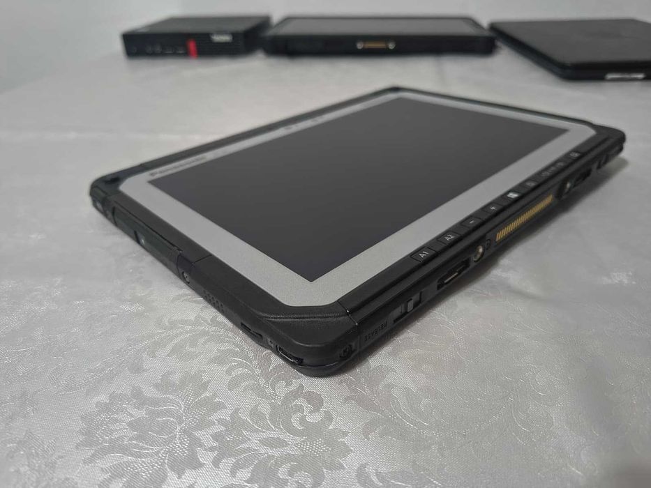 Tableta PC profesionala Panasonic CF-20