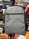 Vand ghiozdan original Guess
