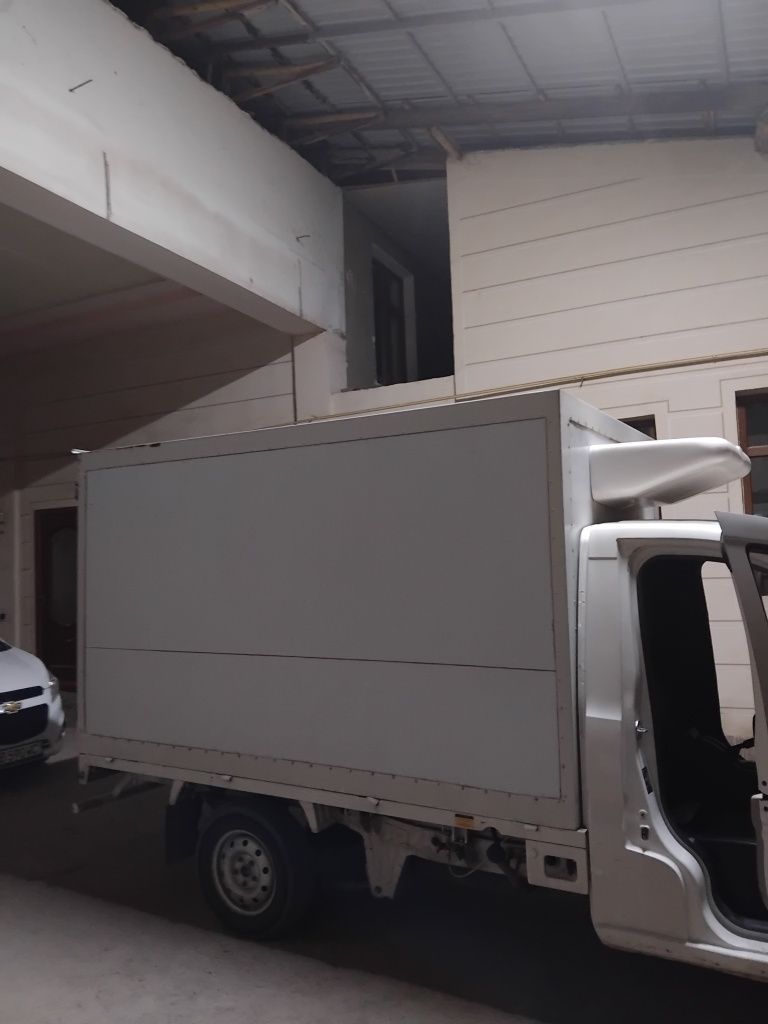 Changan xaladelnik sotiladi