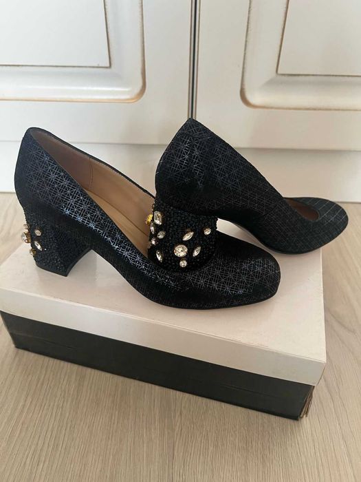 Туфли, босоножки новые и б/у