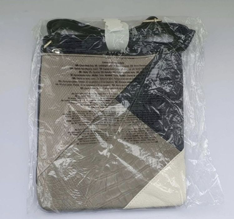 Geanta Avon noua Color Block Cross Body