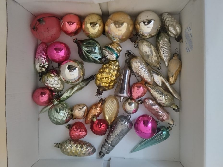 Елочные игрушки  пр