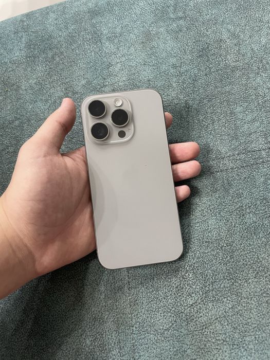 Продам Iphone 15 pro