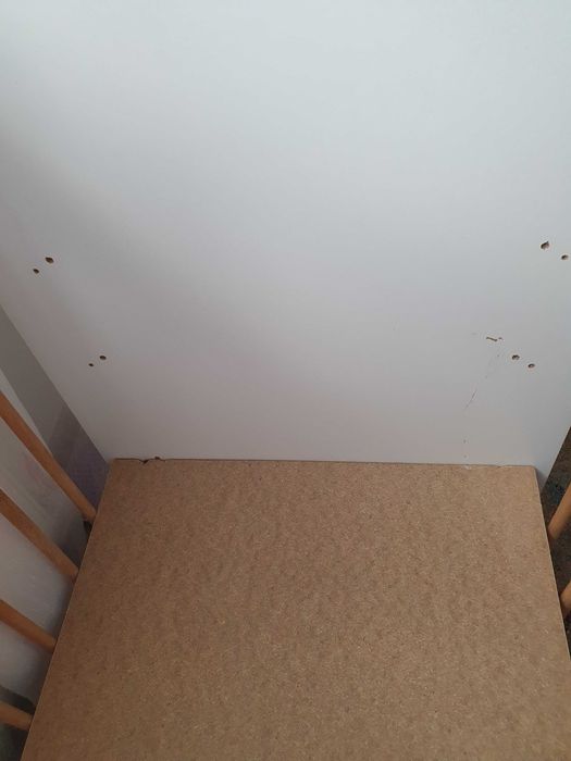 Vând pătuț bebe alb