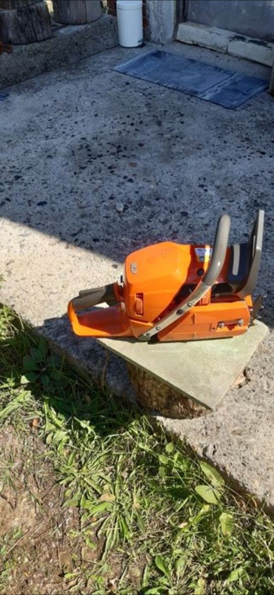 Huskuvarna 575 чиста ново