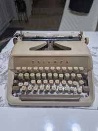 Mașină de scris triumph gabriele 1