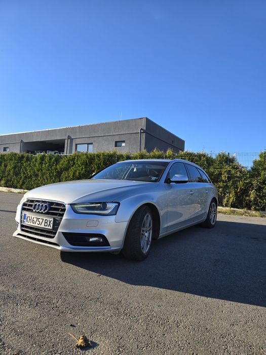 Audi A4 2012 face