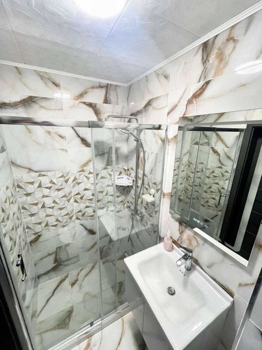 Двустаен апартамент в Остромила