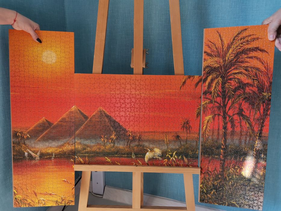 Пъзели, наредени и залепени