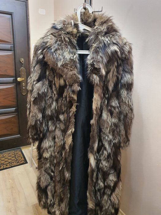 Кожено палто,женско лисица "Въглищарка"