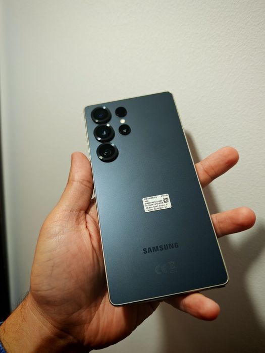 Samsung Galaxy S25 Ultra 512gb Black Като Нов / Гаранция / Бартер