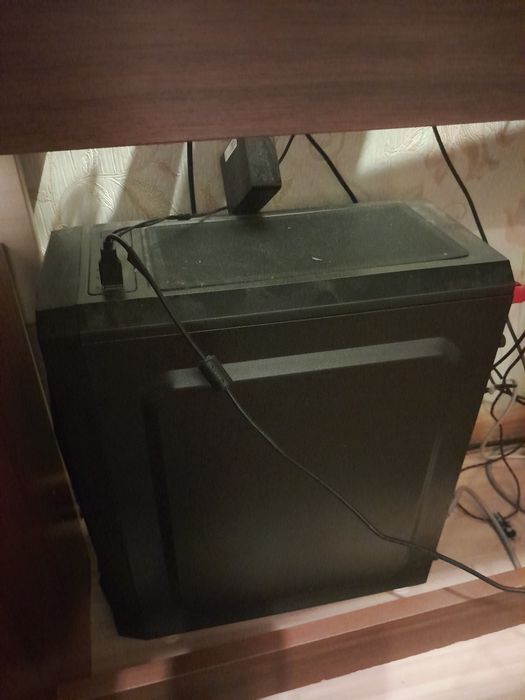 Компьютер почти новый