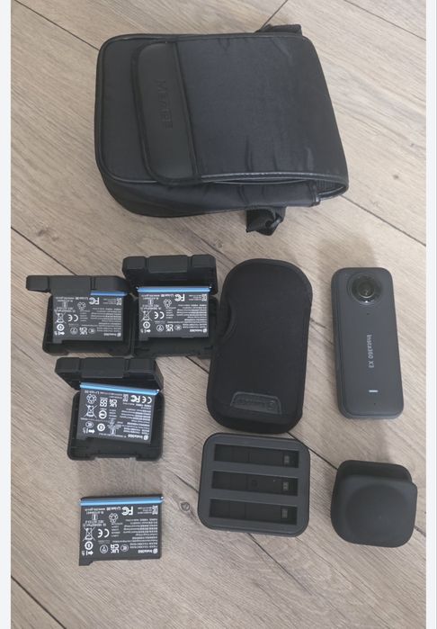 insta 360 x2 Продам