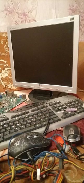 Подарю бесплатно, комплектующие на ПК.