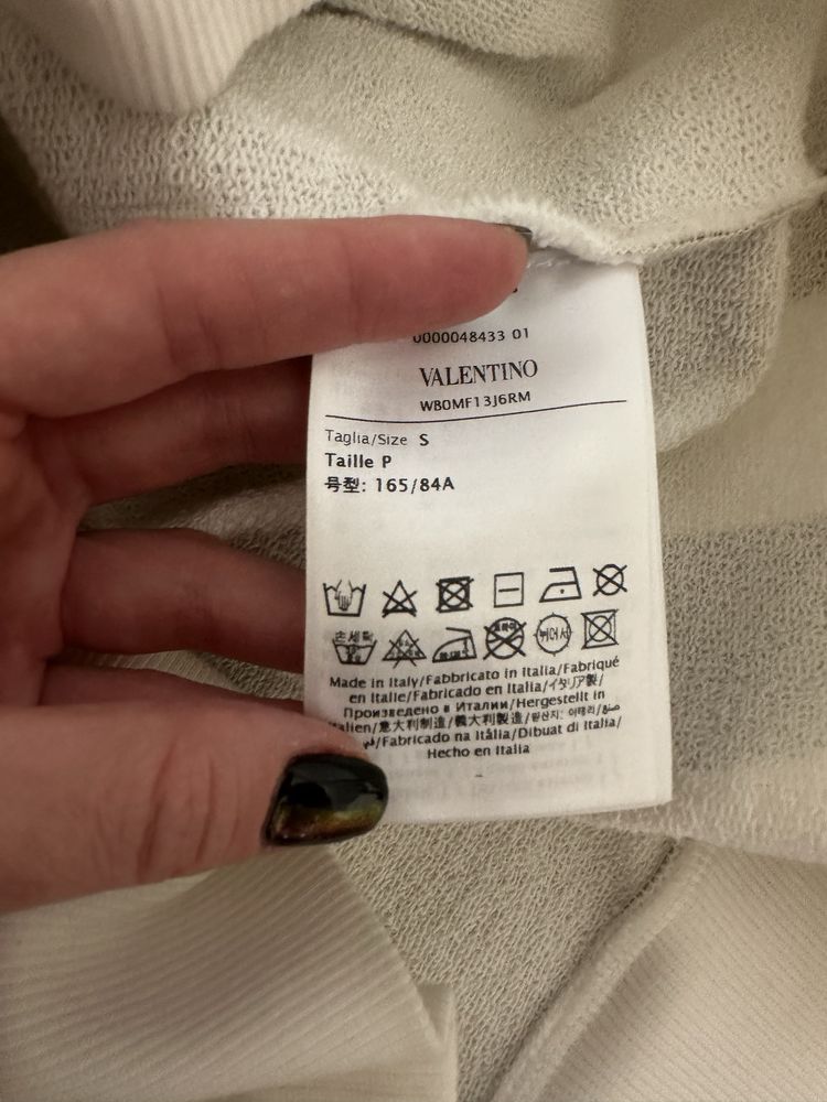 Суичър Valentino