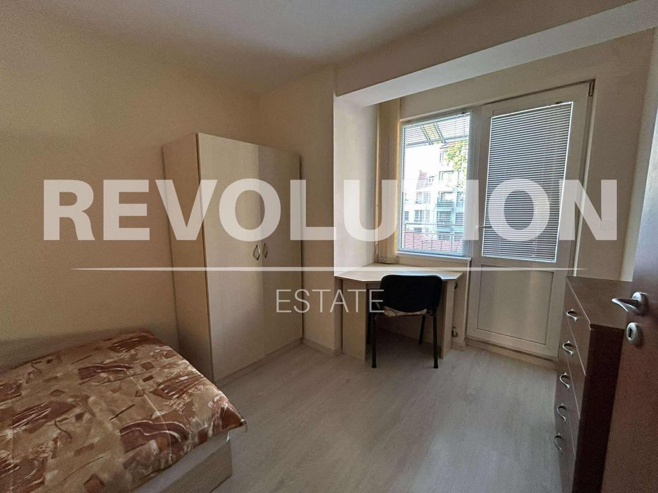 Дава се под наем Тристаен апартамент в Варна, ВИНС - 87 кв.м за 650 € - Снимка #9