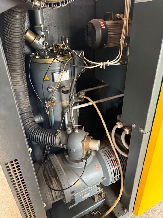 Compresor surub Kaeser CSD 82