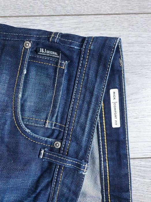 Blugi JACK & JONES "Rick Comfort Fit" - Marime W33 L32 (Talie 88 cm)