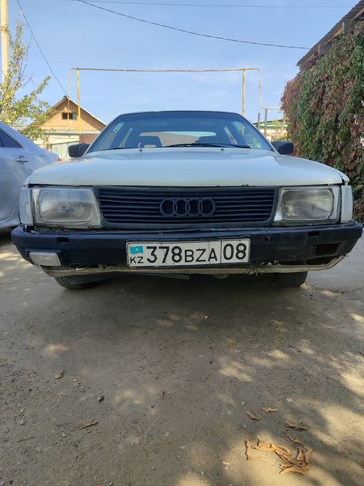 Продам машину audi 100 c3