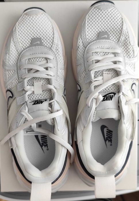 Нови маратонки Nike