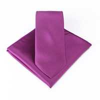 Cravată și batistă roz din mătase