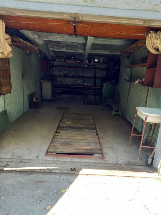 Продам гараж! Район рынка Дина, Абая, 181