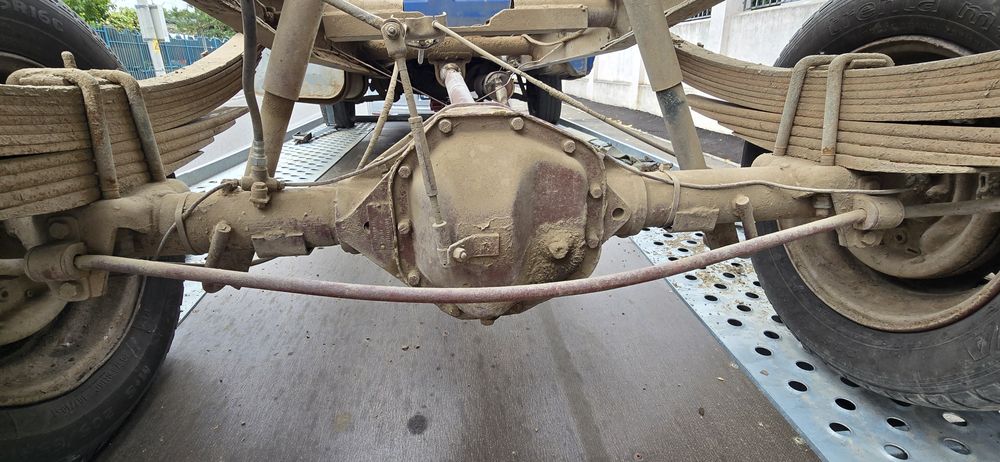 Dezmembrez piese iveco 2,5d 35c8 cutie 5 Trepte Pompa basculare