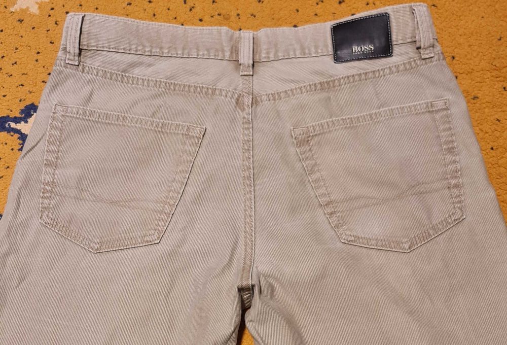 Pantaloni jeans BOSS de la Hugo Boss kaki reiat blugi mărimea 33/32