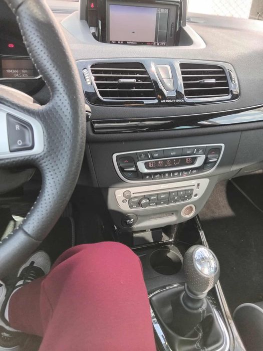 Vând /renault megane