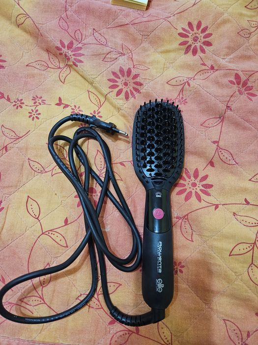 Perie indreptat par rowenta