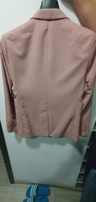 Vând sacou adolescent