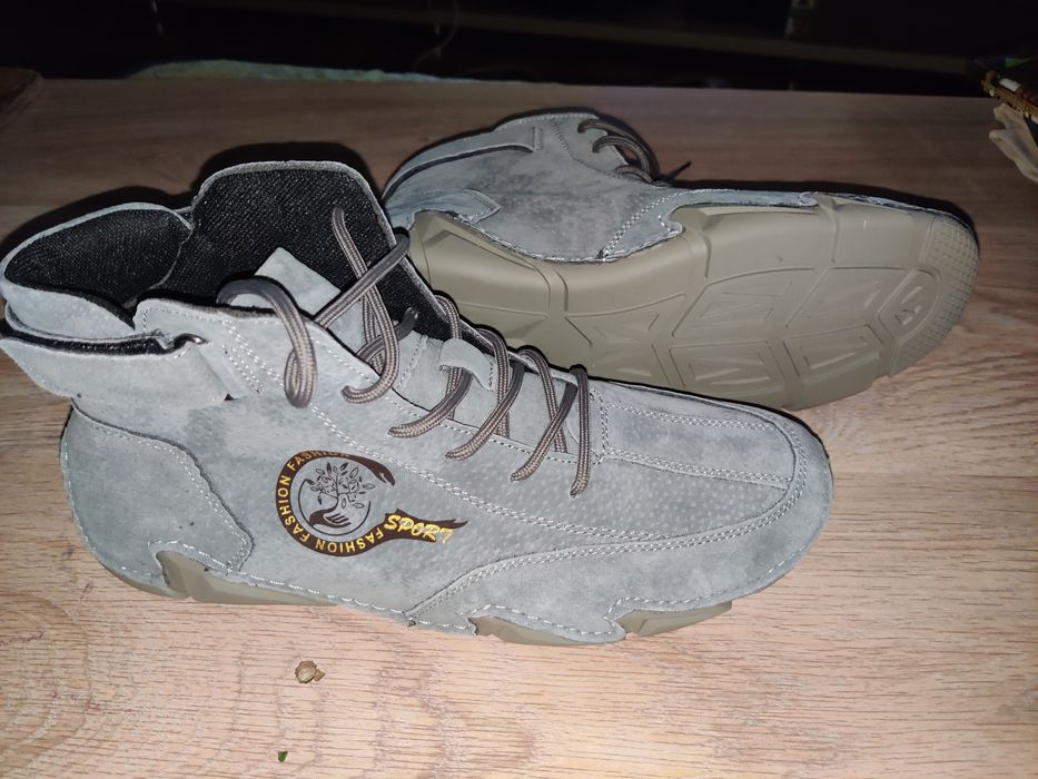 Легкая полуспортивная обувь 42разм