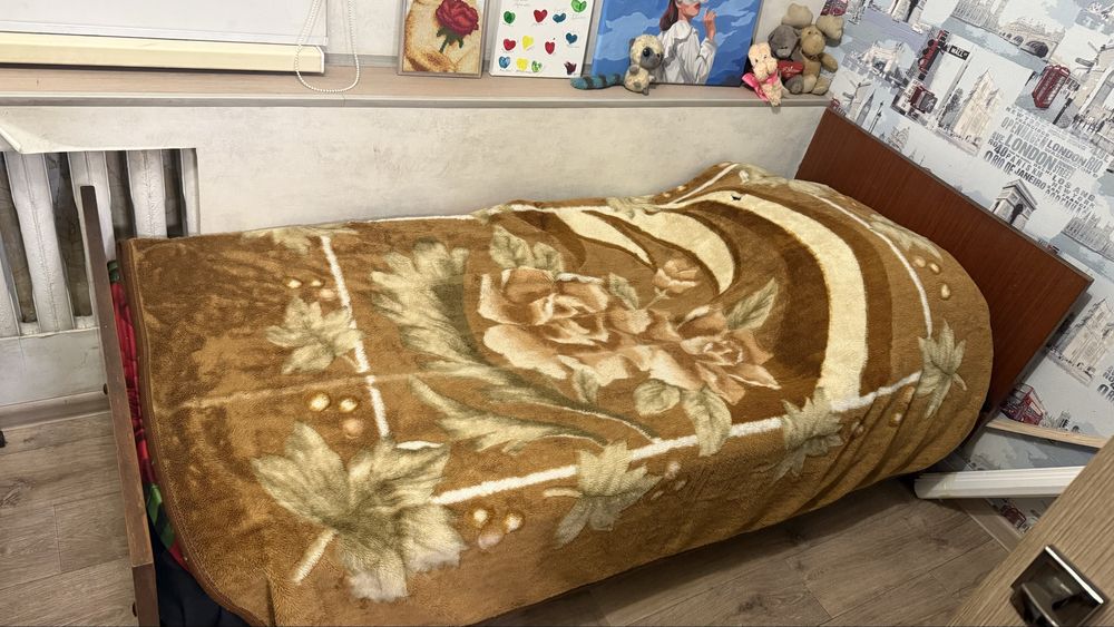 Отдам даром кровати