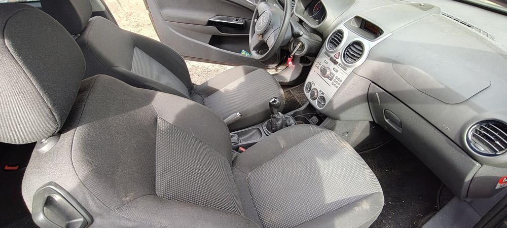Opel corsa D 1.2  51kw 69кс a12xer за части