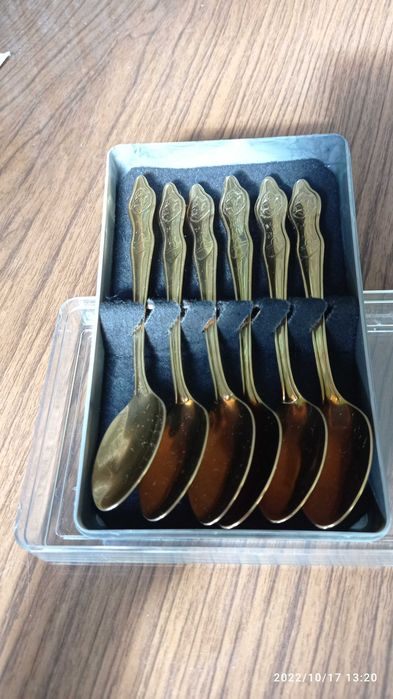 Набор чайных позолоченных ложечек