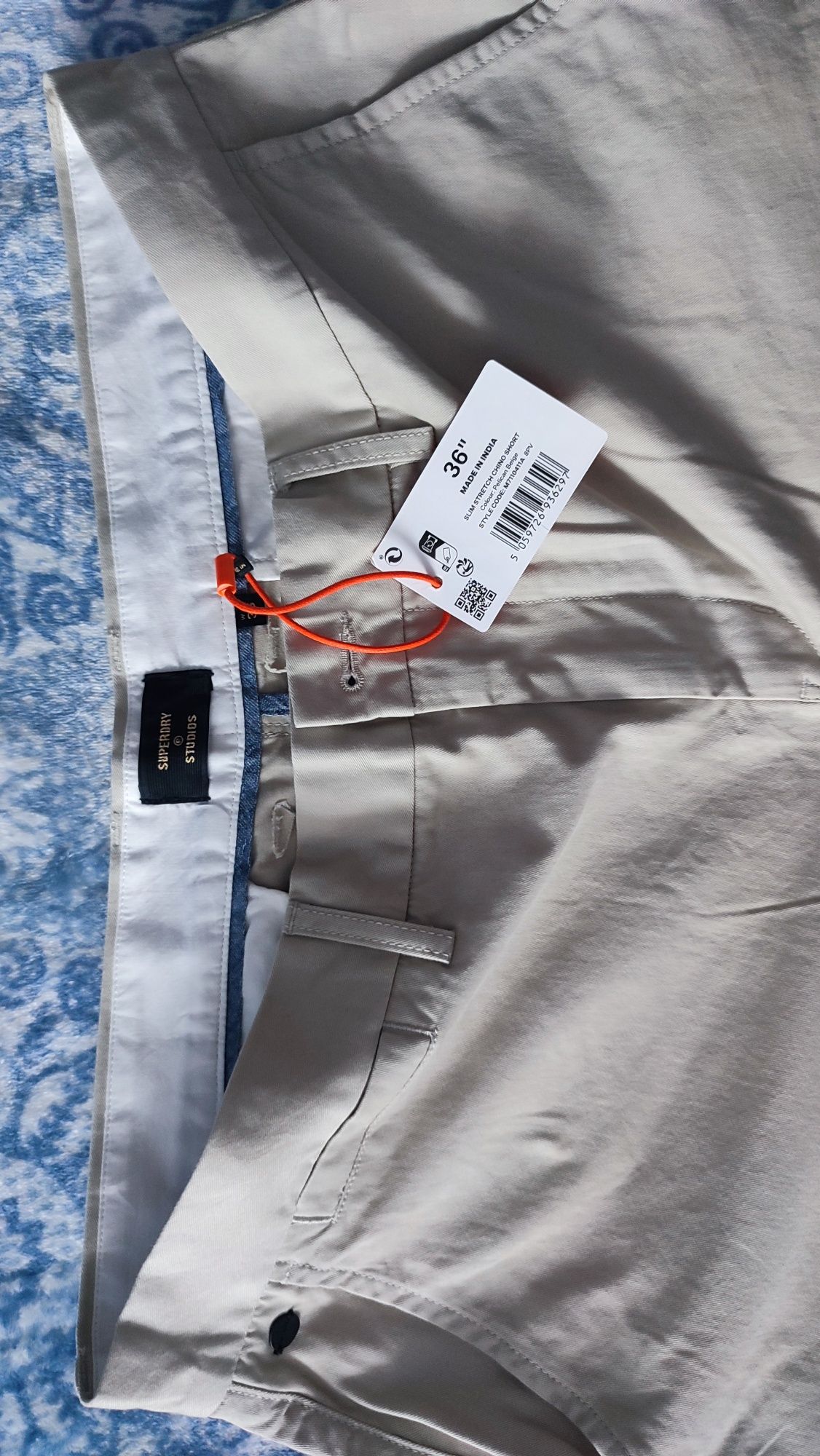 Superdry Pantaloni scurți