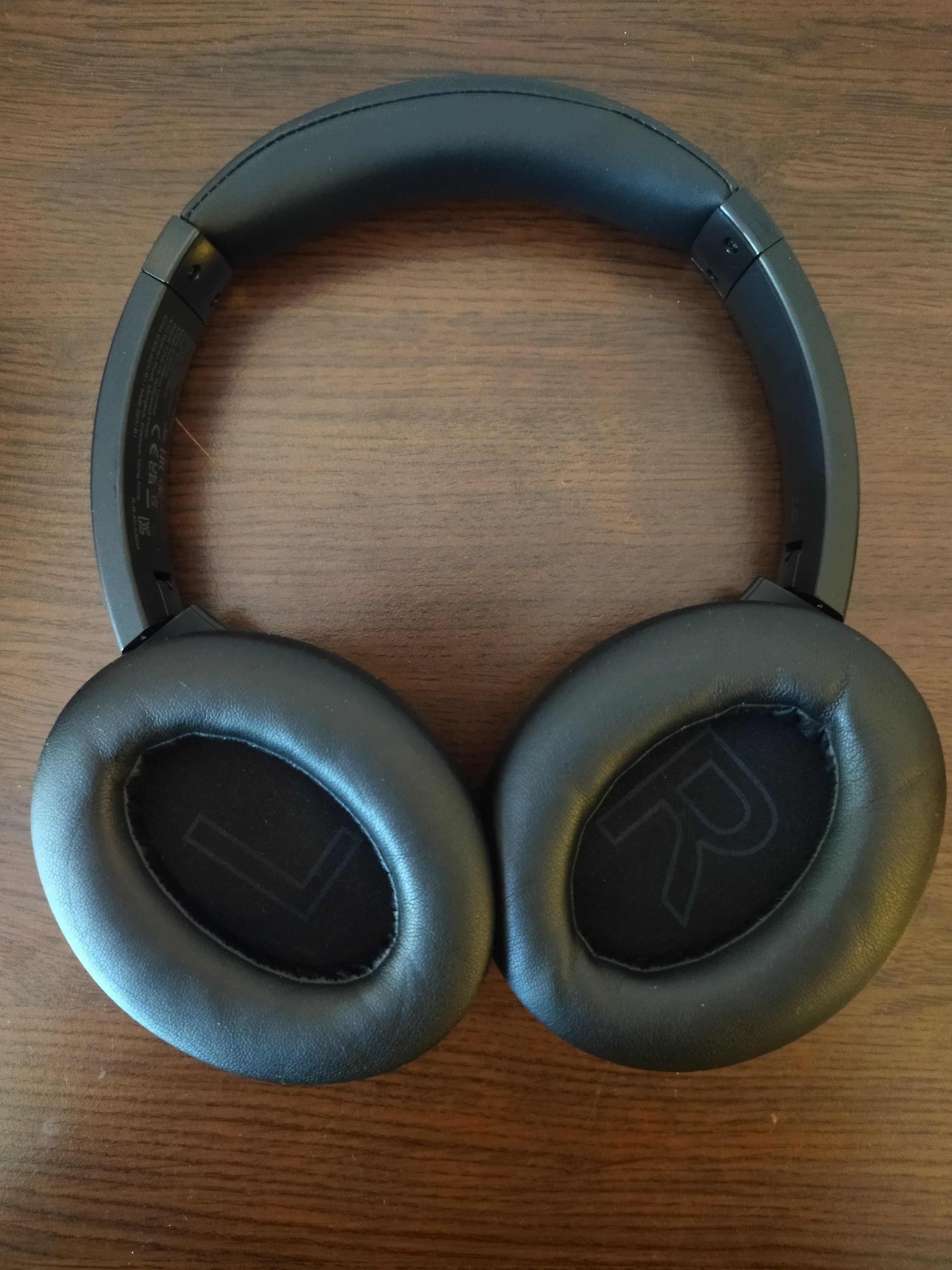 Продавам лот безжични (bluetooth) слушалки