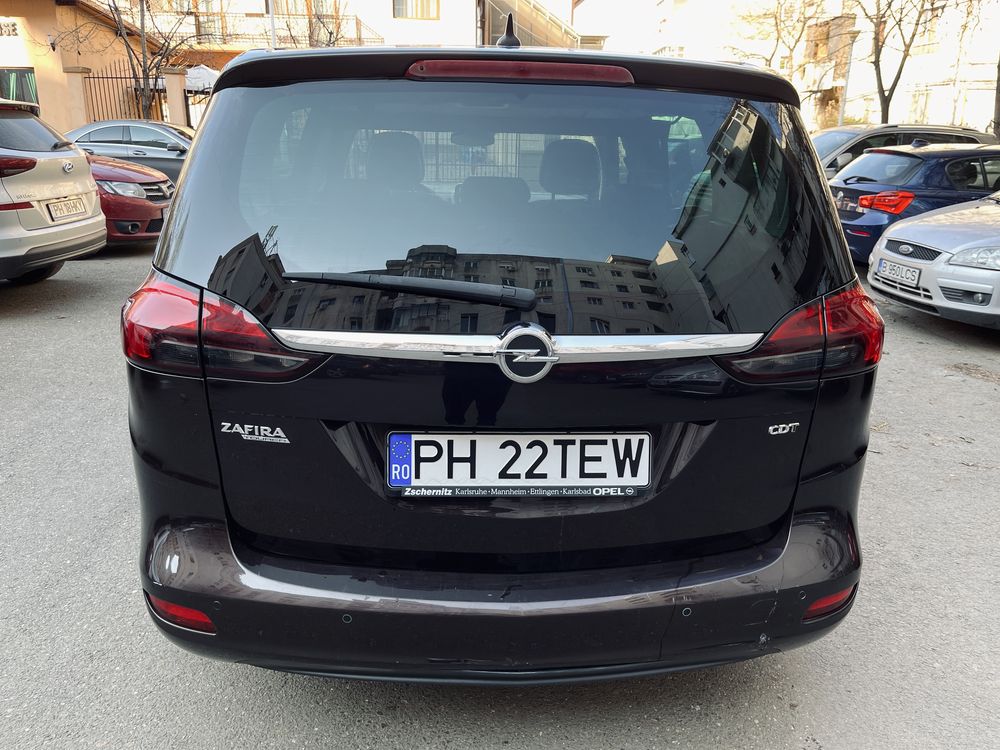 Opel Zafira 2012 Panoramic