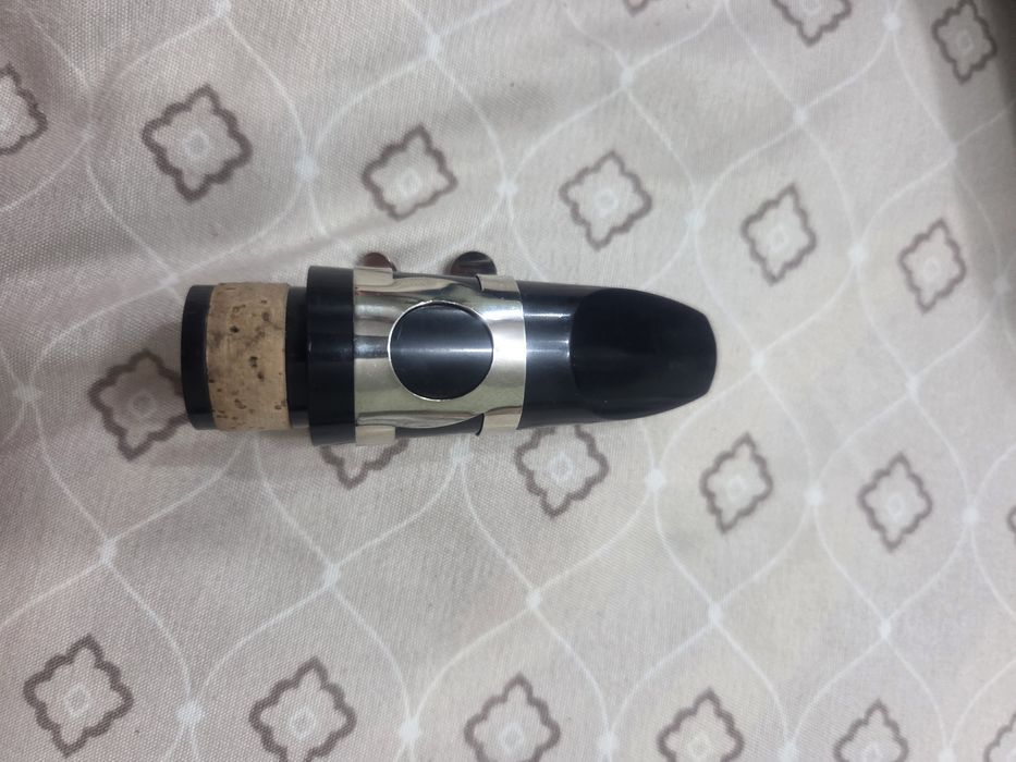 Clarinet prețul este negociabil