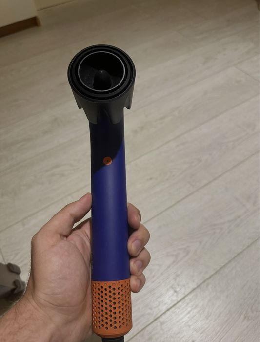 Uscator Supersonic R pentru frizeri