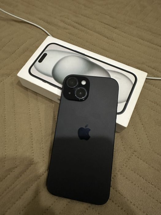 Айфон 15 на гарантии